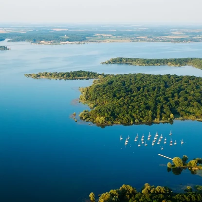 Image de couverture : Locations de vacances au Lac du Der