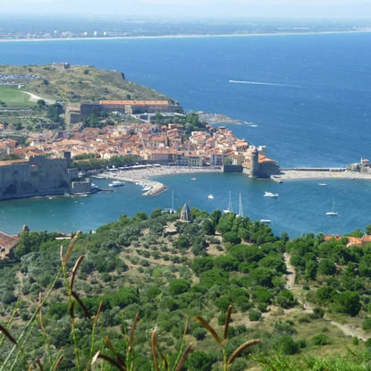 Image de couverture : Location de vacances à Collioure : Trouvez Votre Gîte ou Chambre d'Hôte Parfaite