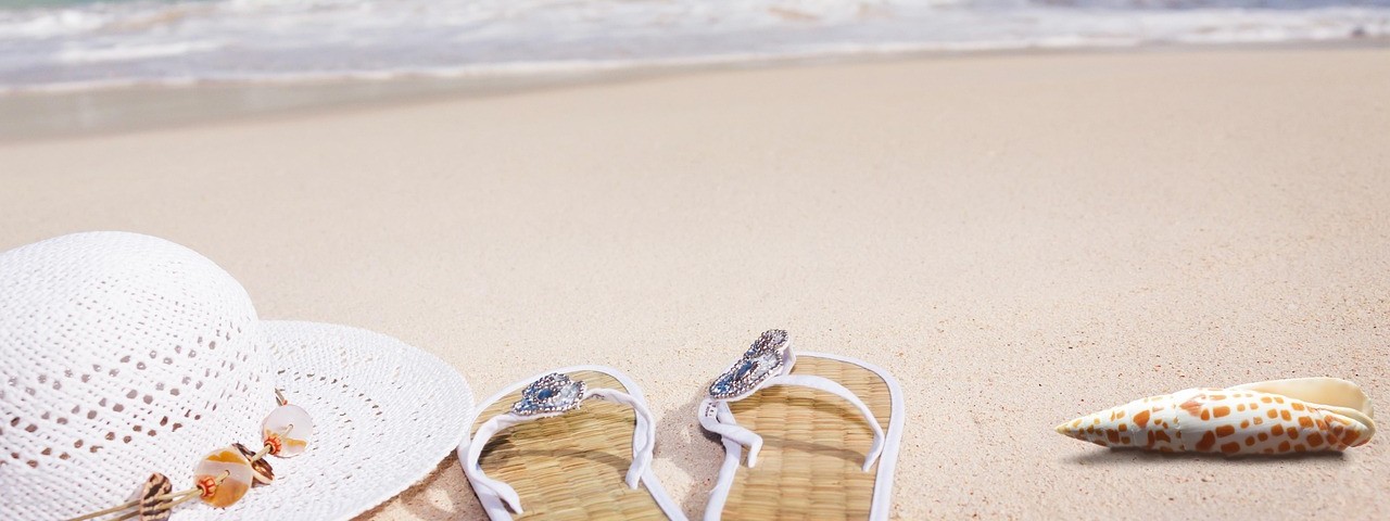 Cover image: Holiday rentals in Erquy