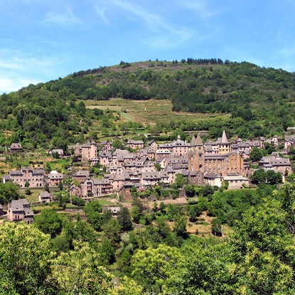 Image de couverture : Location de vacances à Conques