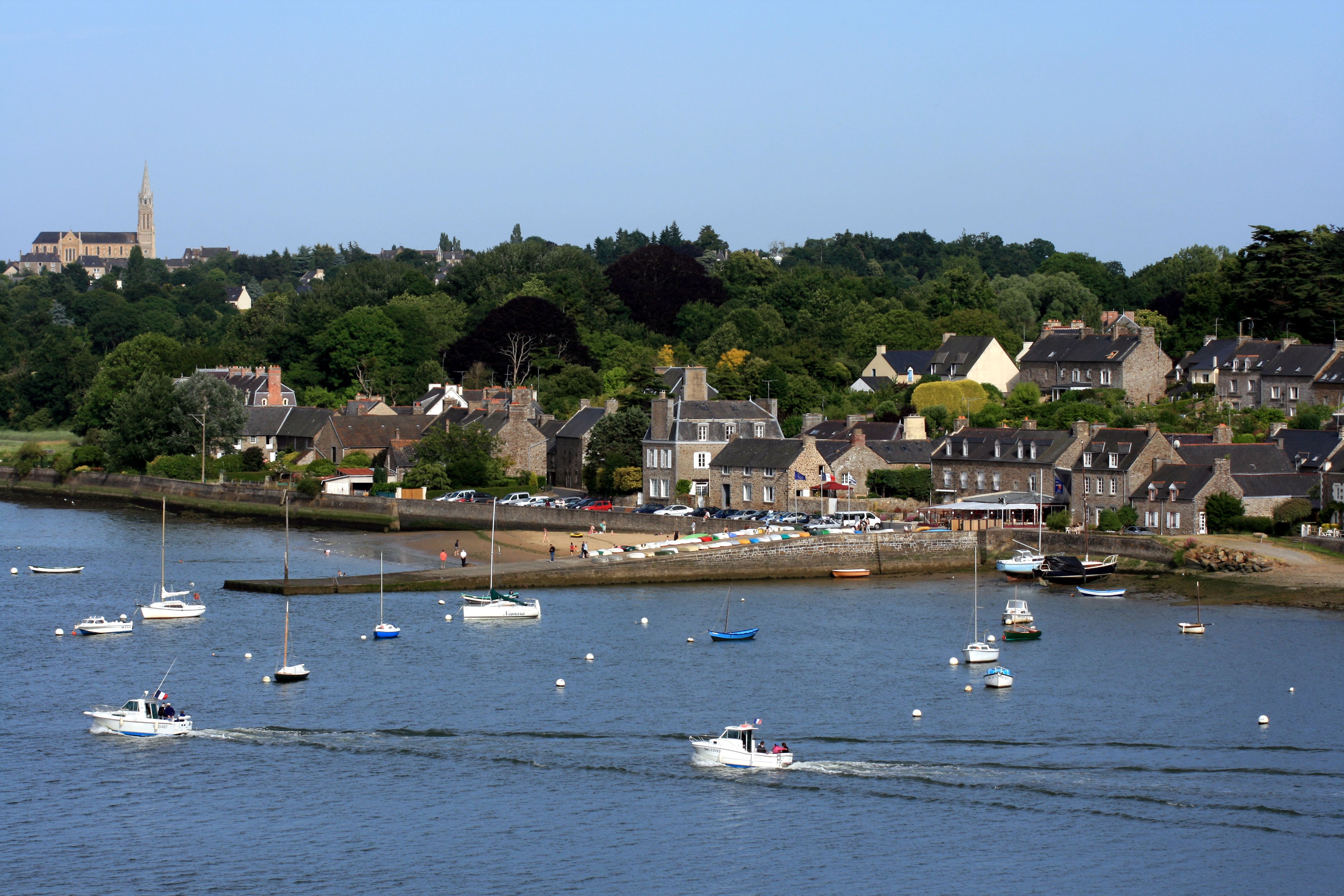 Image de couverture : Location de vacances à Pleudihen-sur-Rance