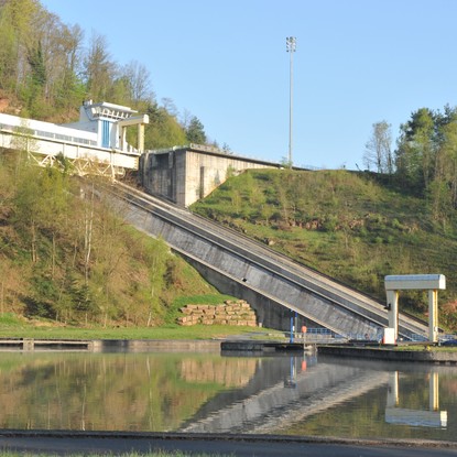 Cover image: Découvrez le Plan incliné de Saint-Louis-Arzviller en Moselle – Séjour local