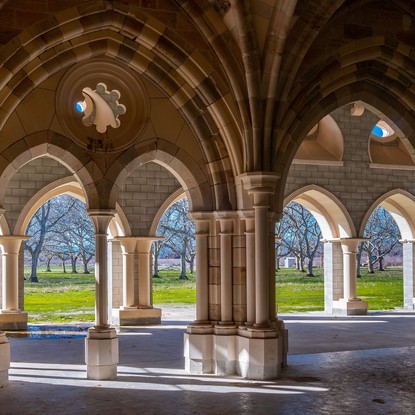 Image de couverture : Abbaye de Clairvaux en Champagne - Un Site Historique
