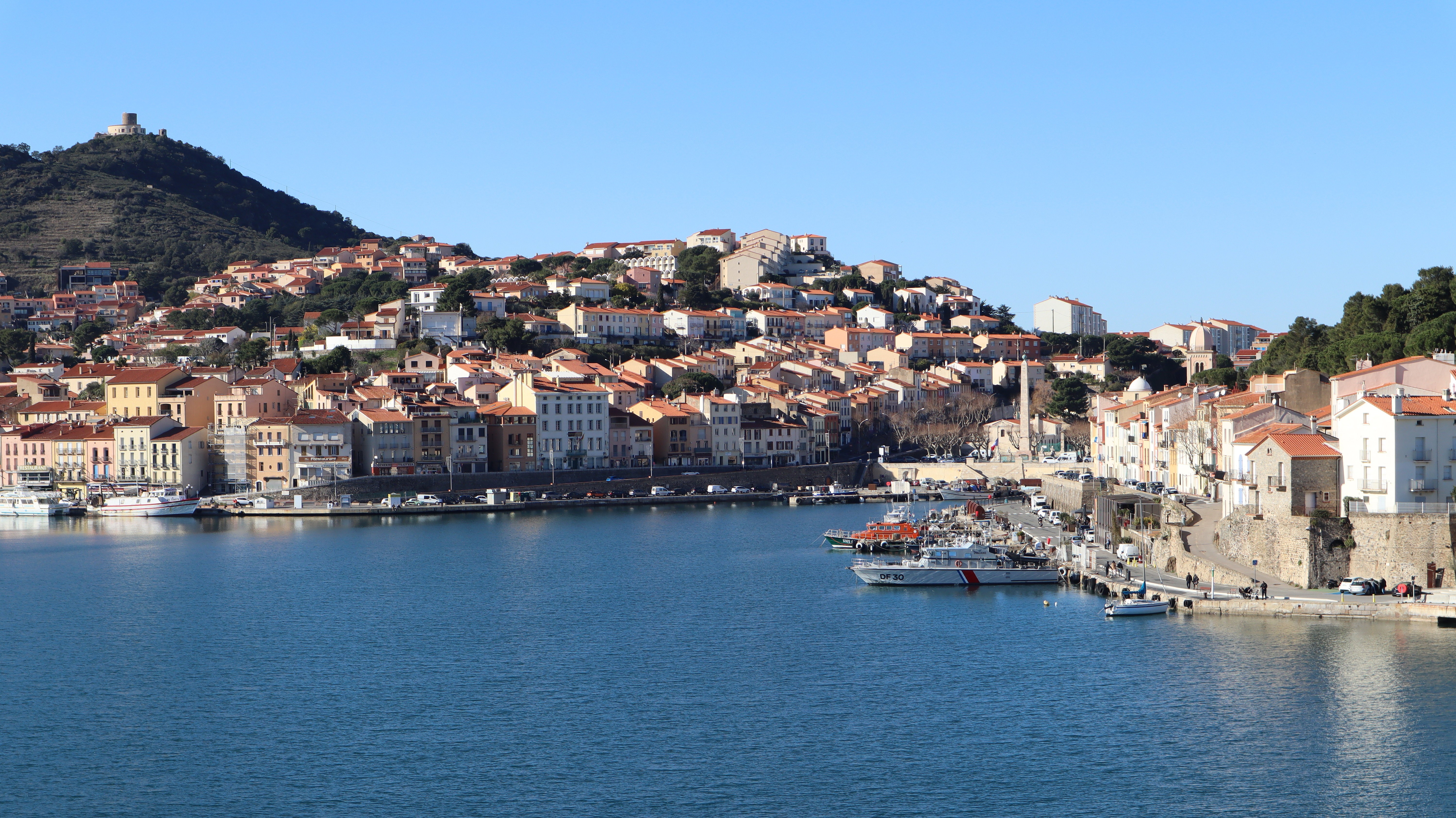 Image de couverture : Locations de vacances à Port-Vendres