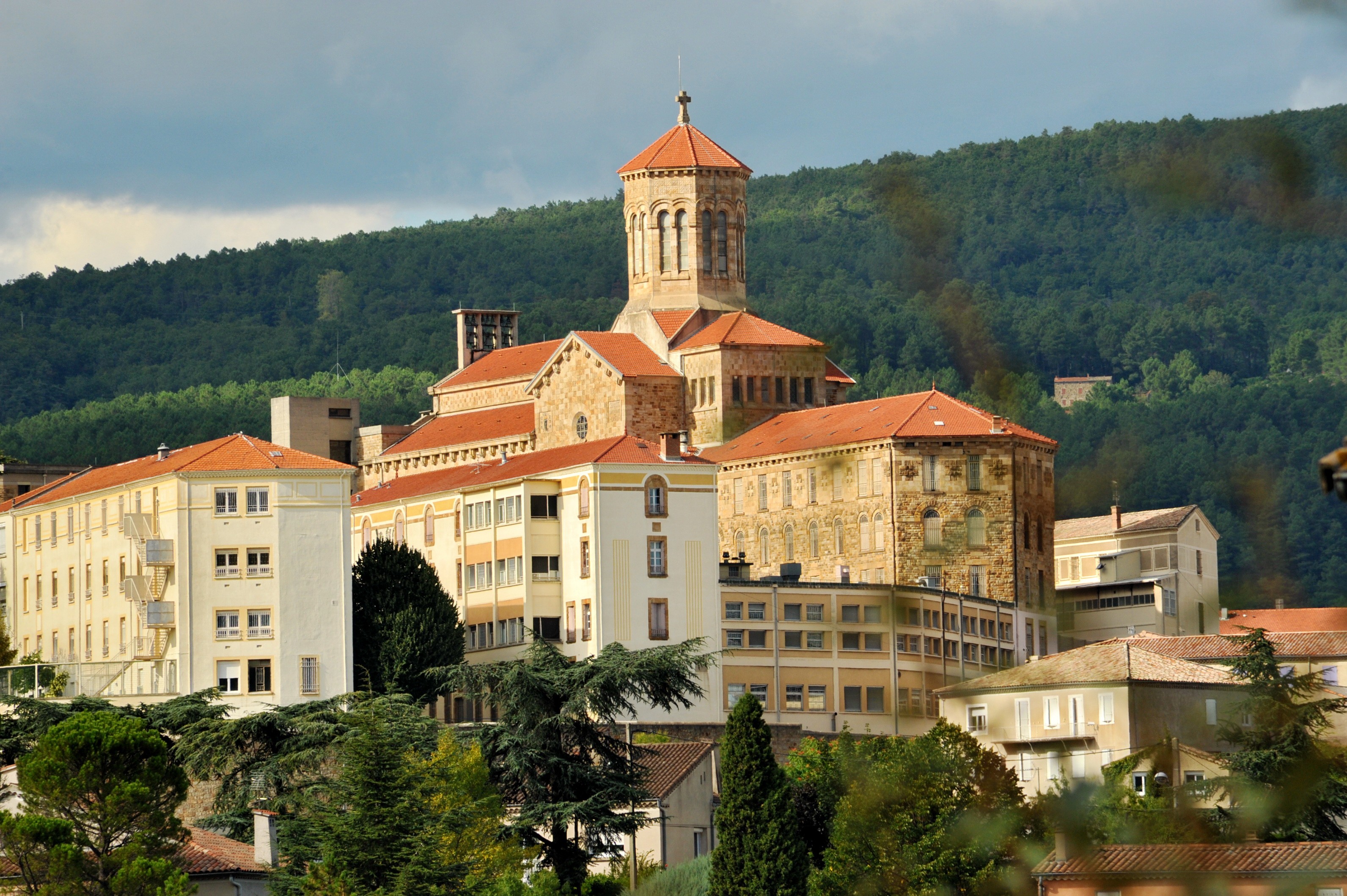 Cover image: Location de vacances à Privas