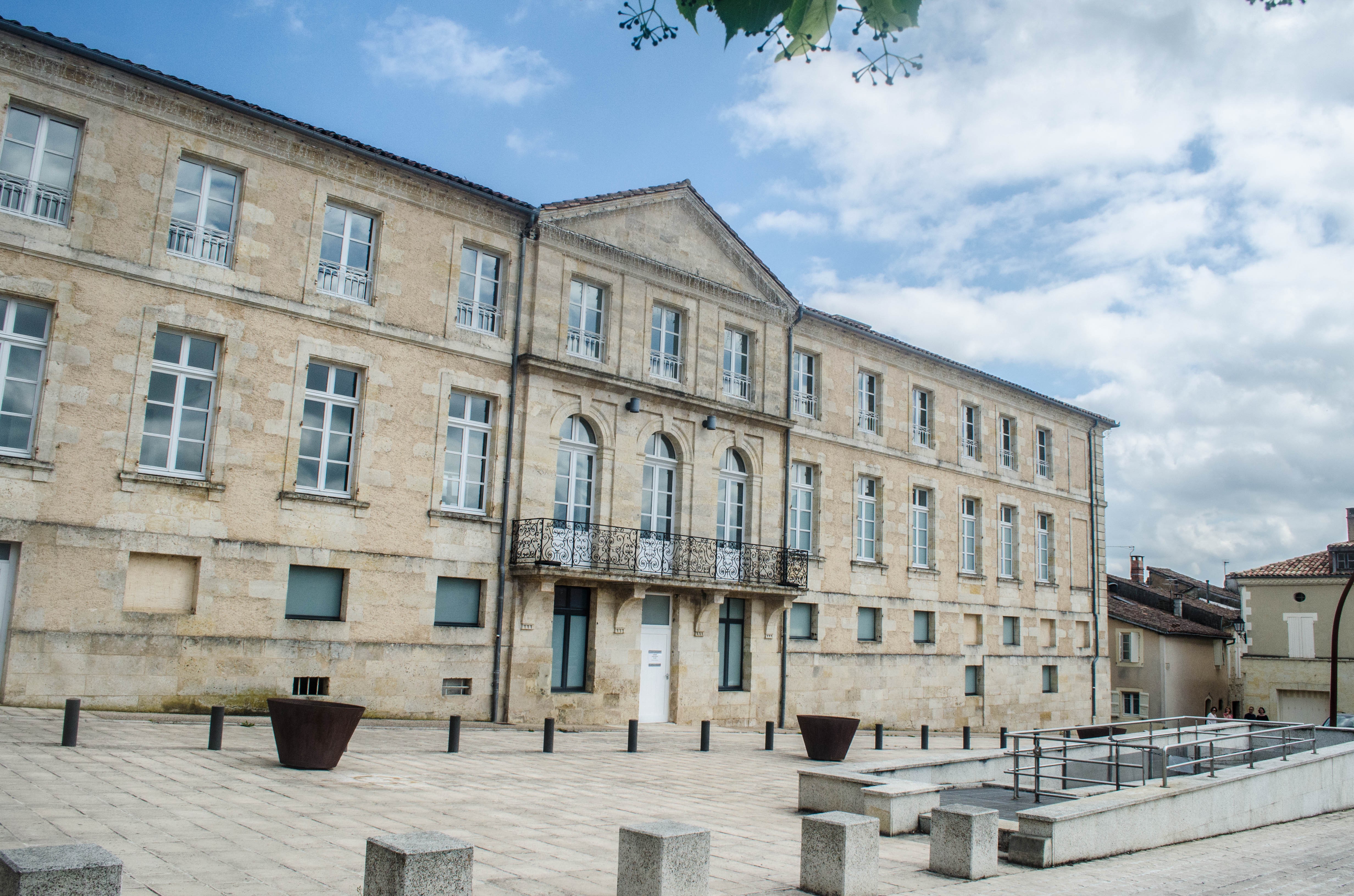 Cover image: Chambre d'hôtes à Lectoure