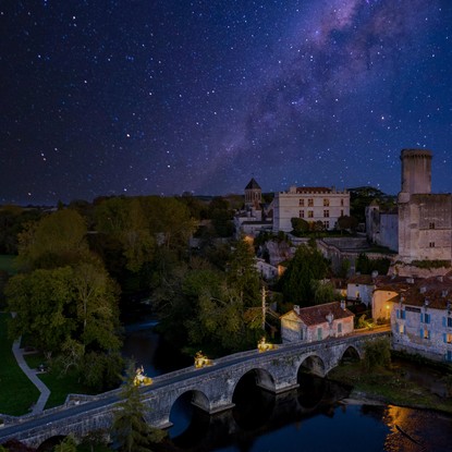 Image de couverture : Château de Bourdeilles