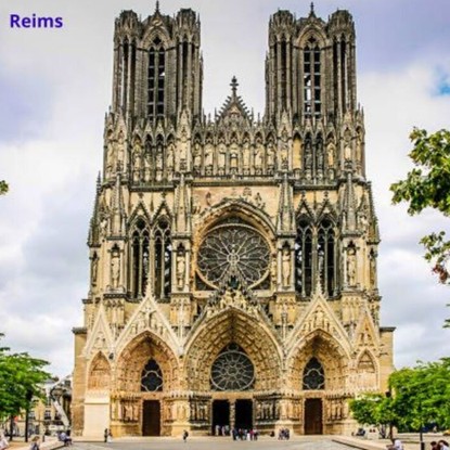 Vue de la cathedrale de reims Marne 51