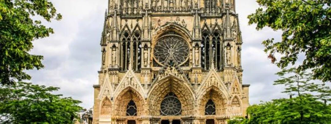 Vue de la cathedrale de reims Marne 51