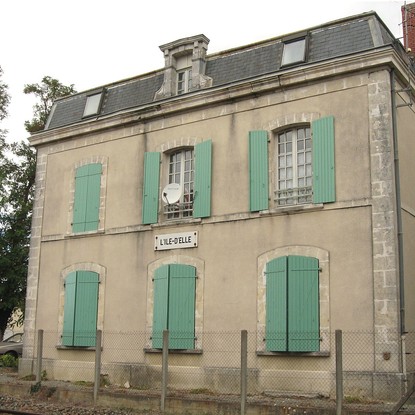 Cover image: Chambre d'hôtes à L'île-d'Elle