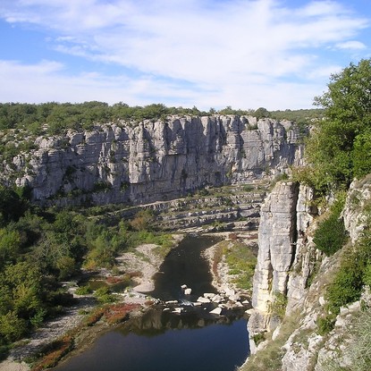 Cover image: Cottages Ardèche