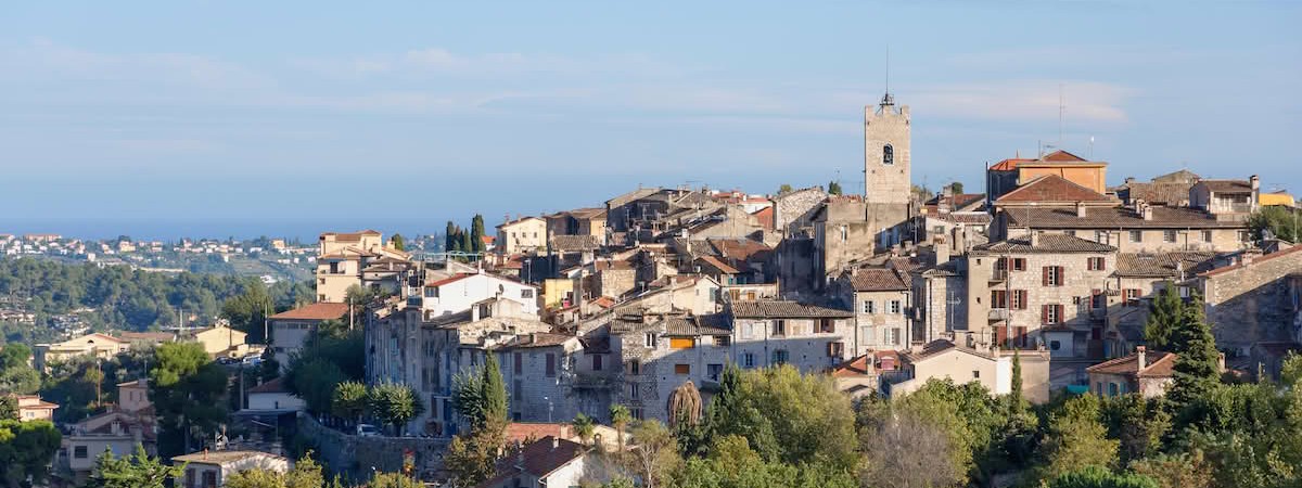 Image de couverture : Locations de vacances Alpes Maritimes