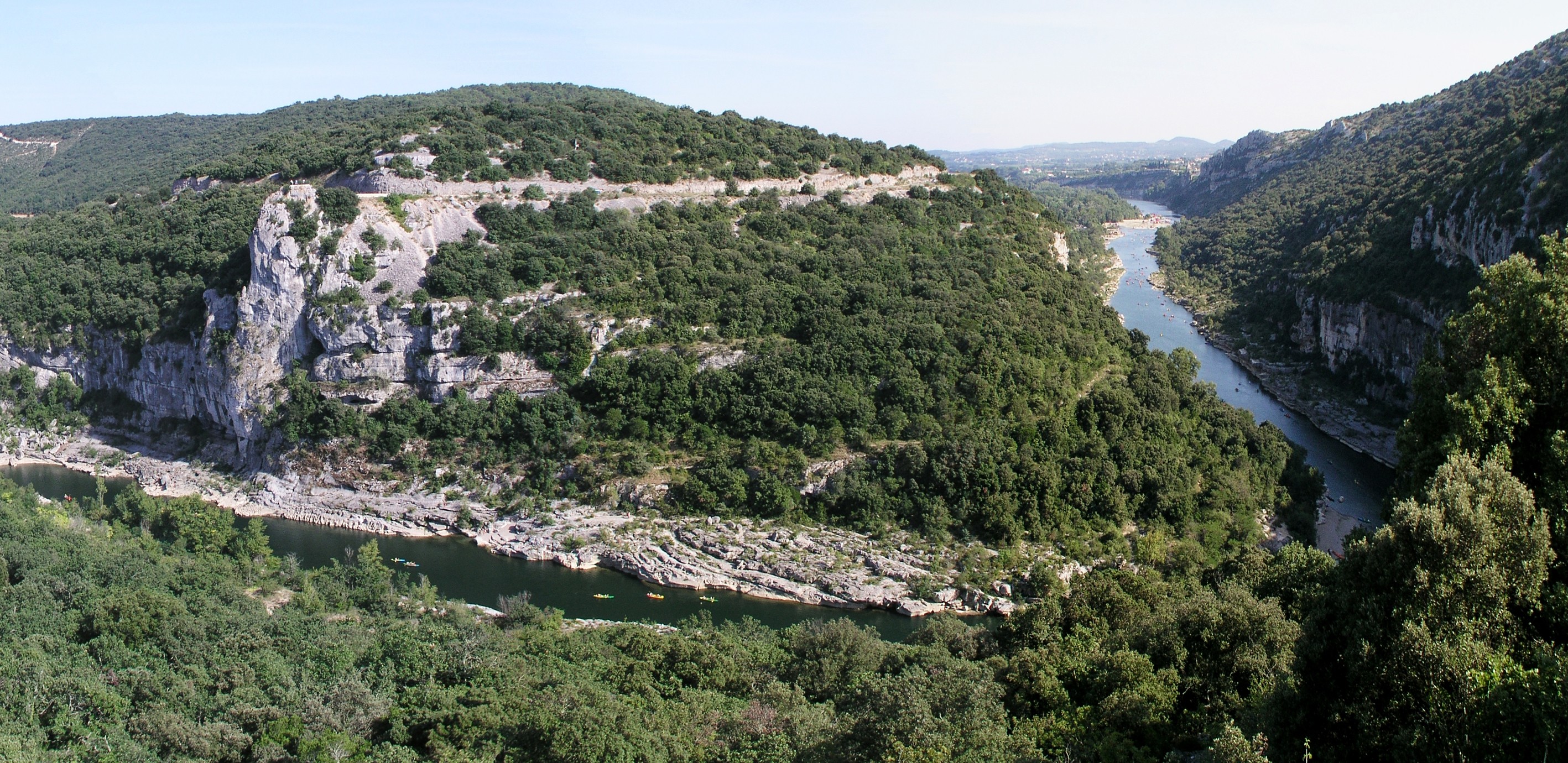 Cover image: Location de vacances à Saint-Martin-d'Ardèche