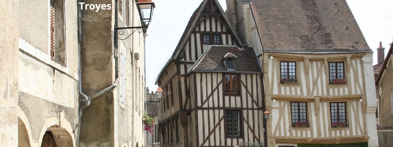 Magnifique maisons  à colombages au centre ville de Troyes 10 Aube