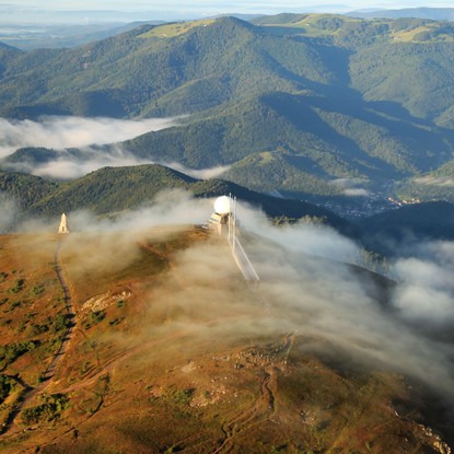 Cover image: Parc des Ballons des Vosges : Nature, Randos et Grands Paysages