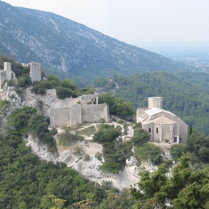 Cover image: Chambre d'hôtes à Oppède