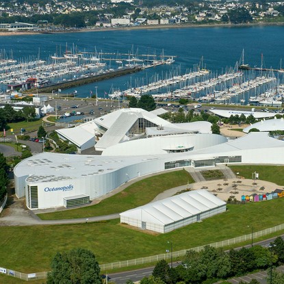Image de couverture : Océanopolis à Brest