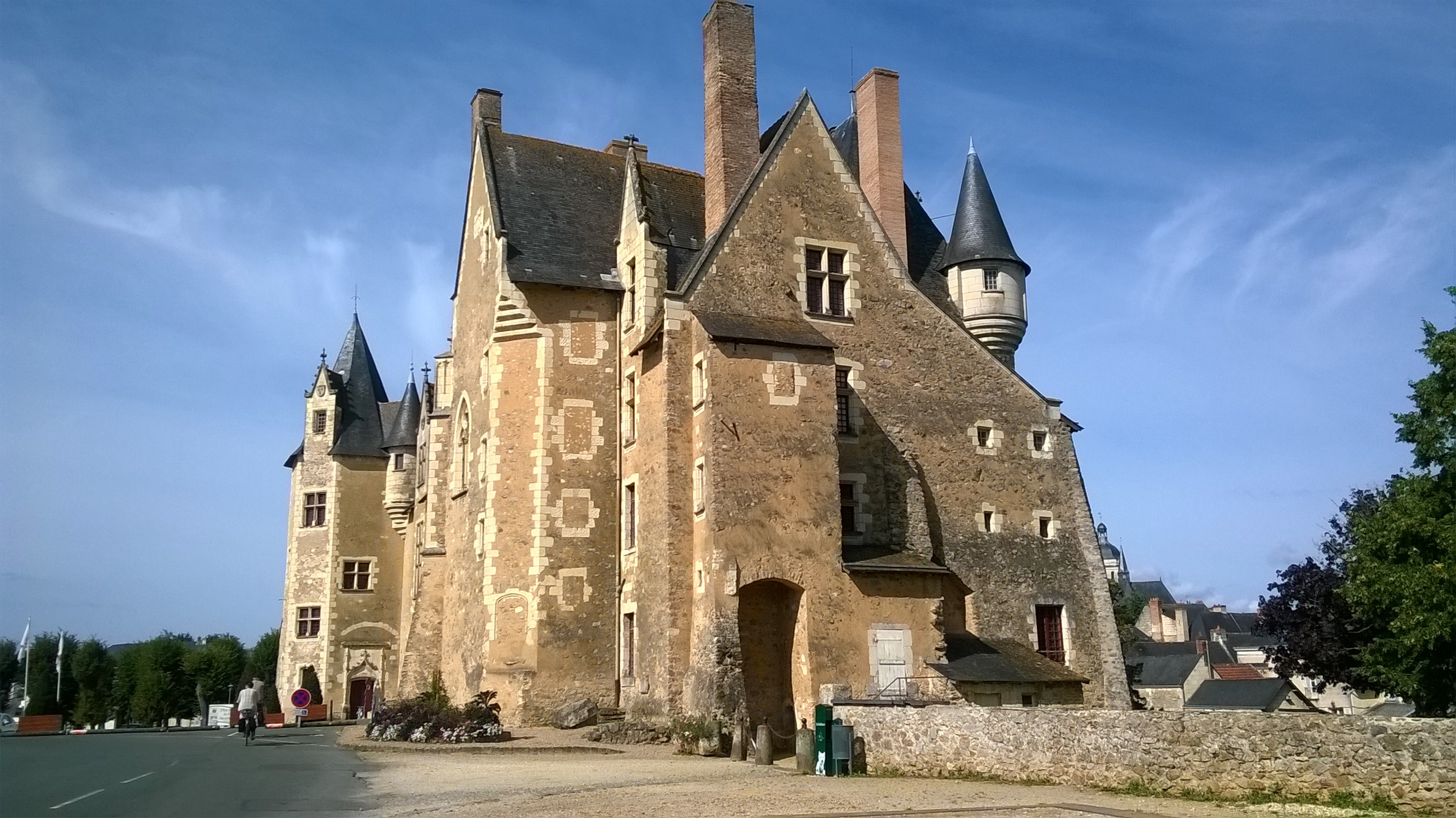 Cover image: Holiday rentals in Baugé-en-Anjou