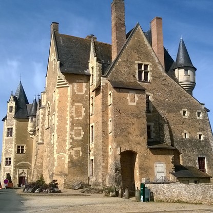 Cover image: Holiday rentals in Baugé-en-Anjou