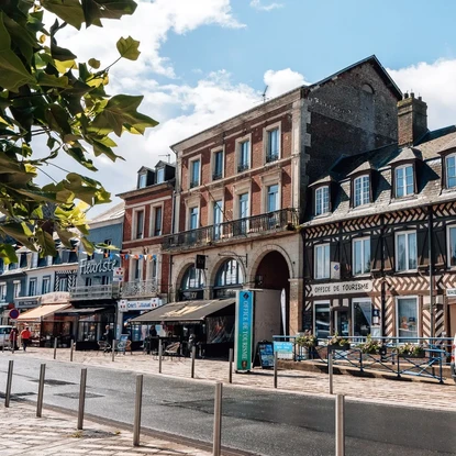 Cover image: Chambres d'hôtes à Beuzeville
