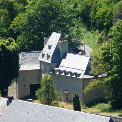 Image de couverture : Chambre d'hôtes à Laguiole