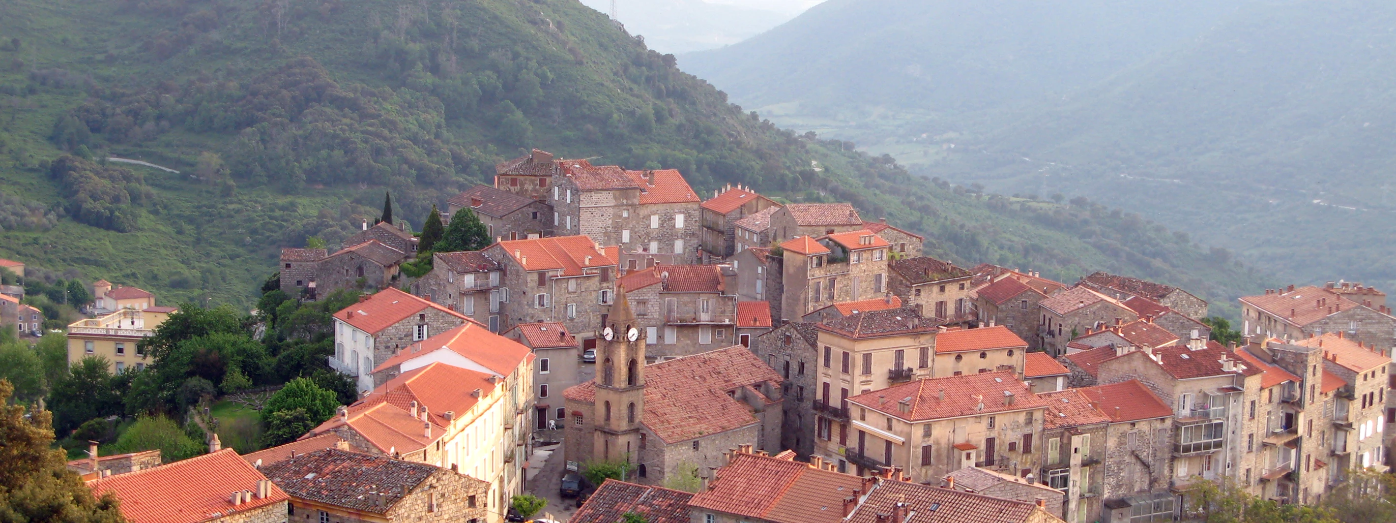 Cover image: Gites in Sainte-Lucie-de-Tallano
