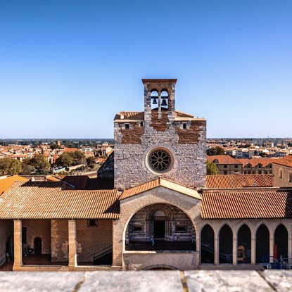 Image de couverture : Palais des Rois de Majorque à Perpignan : Visites et Séjours à Proximité