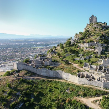 Image de couverture : Château de Crussol