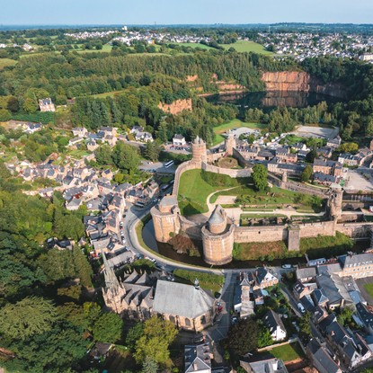 Image de couverture : Château de Fougères