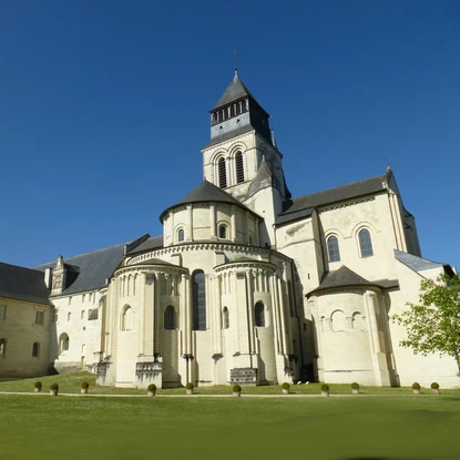 Cover image: Holiday rentals near Fontevraud-l'Abbaye