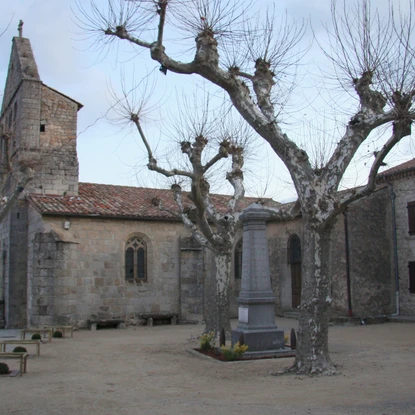 Cover image: Chambre d'hôtes à Ailhon