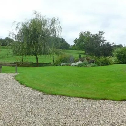 Image de couverture : Chambres d'Hôtes à Grandpré (08) | Accueil et Convivialité