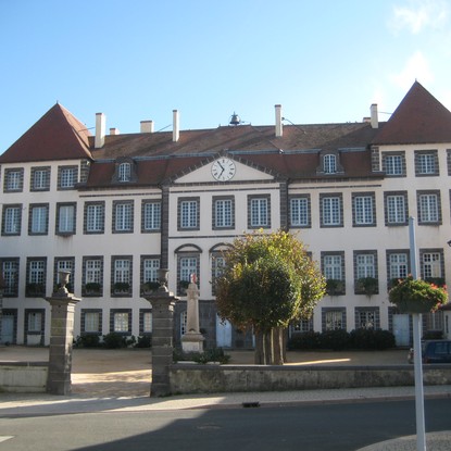Image de couverture : Chambre d'hôtes à Combronde