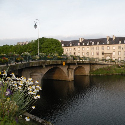 Image de couverture : Location de vacances à Pontivy