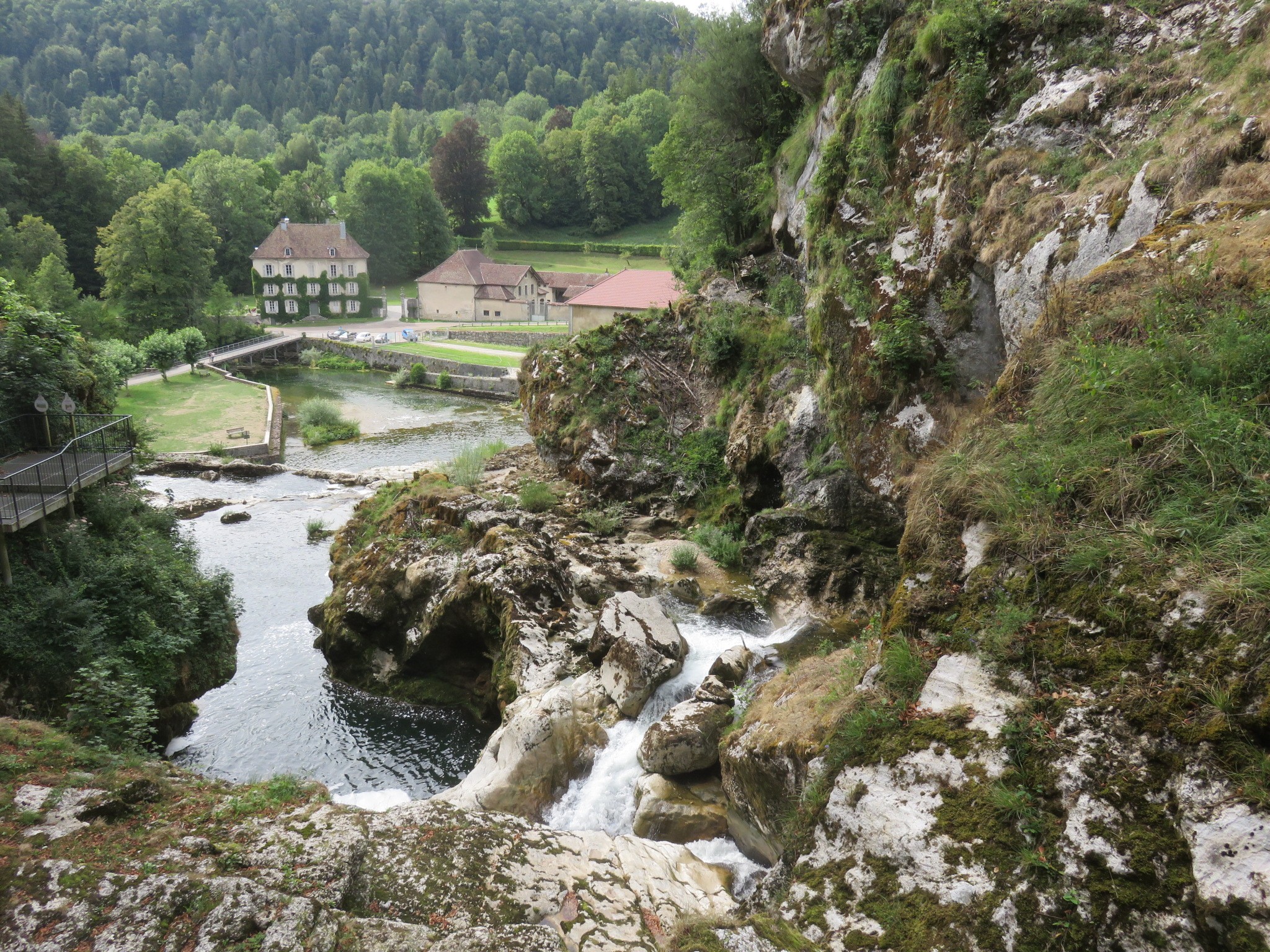 Image de couverture : Gîtes Ain