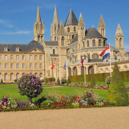 Image de couverture : Location de vacances Caen : ville d'histoire et location de vacances idéale