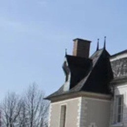Vue sur un château de l'aube 10