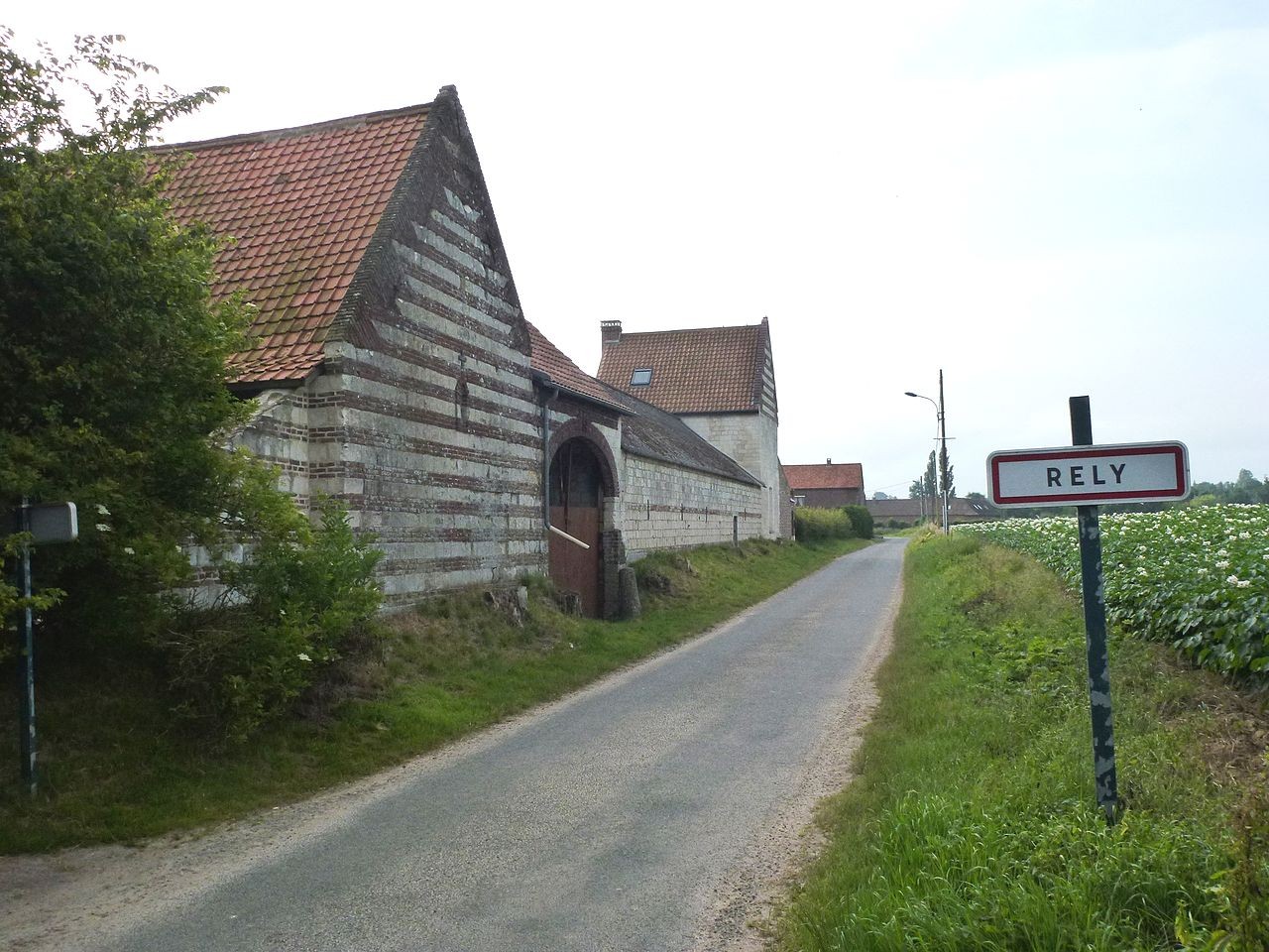 Image de couverture : Gîtes à Rely