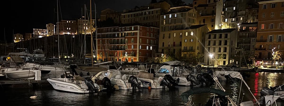 Cover image: Cottages in Bastia
