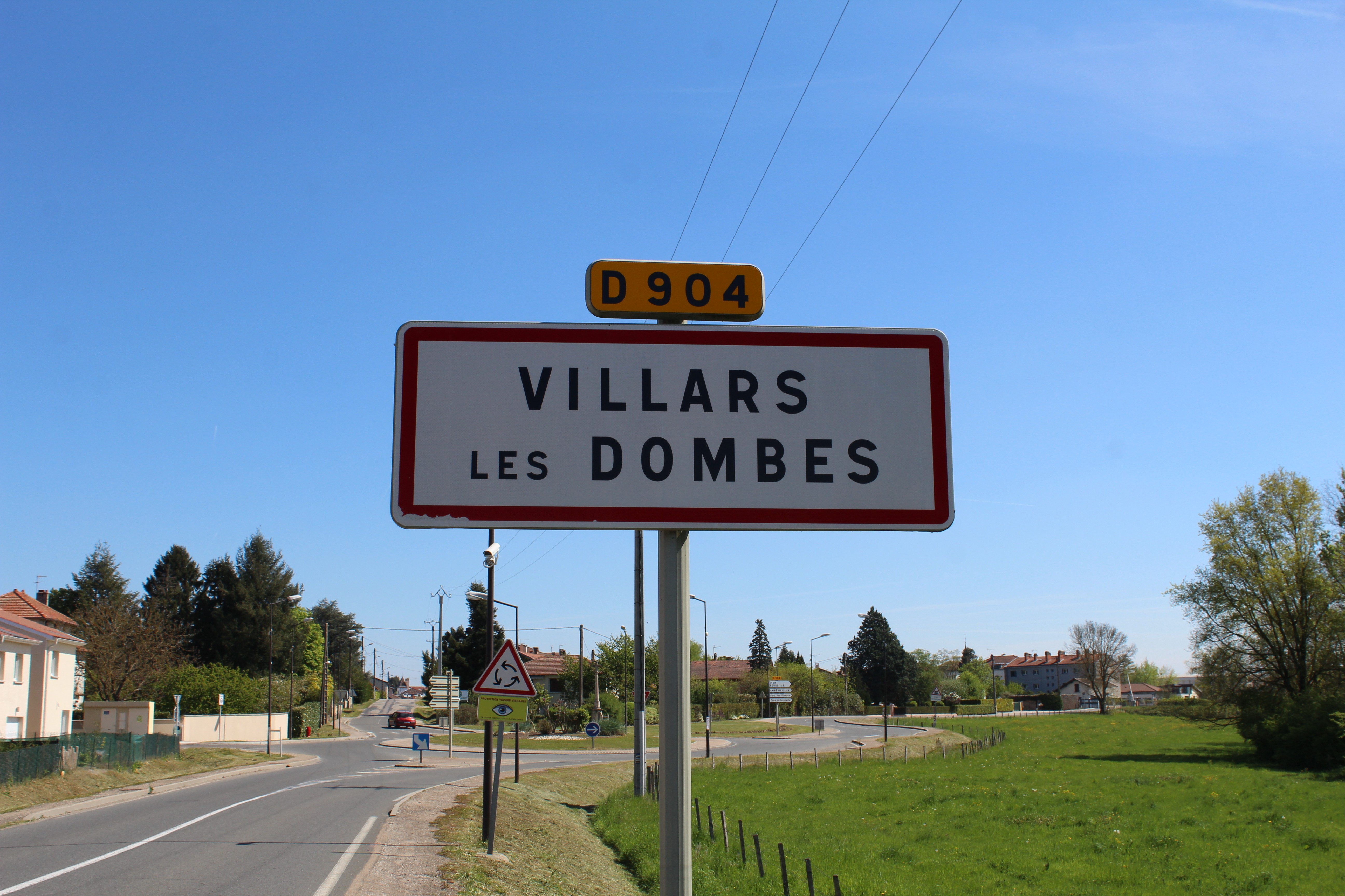 Cover image: Guest houses in Villars-les-Dombes