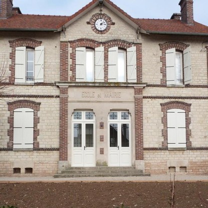 Image de couverture : Chambre d'hôtes à Bouy-Luxembourg