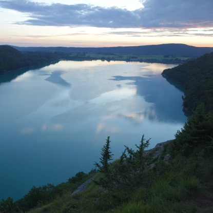 Cover image: Location de vacances au Lac de Chalain