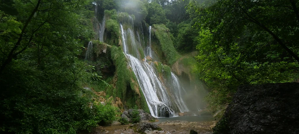 Cover image: The Ain waterfalls
