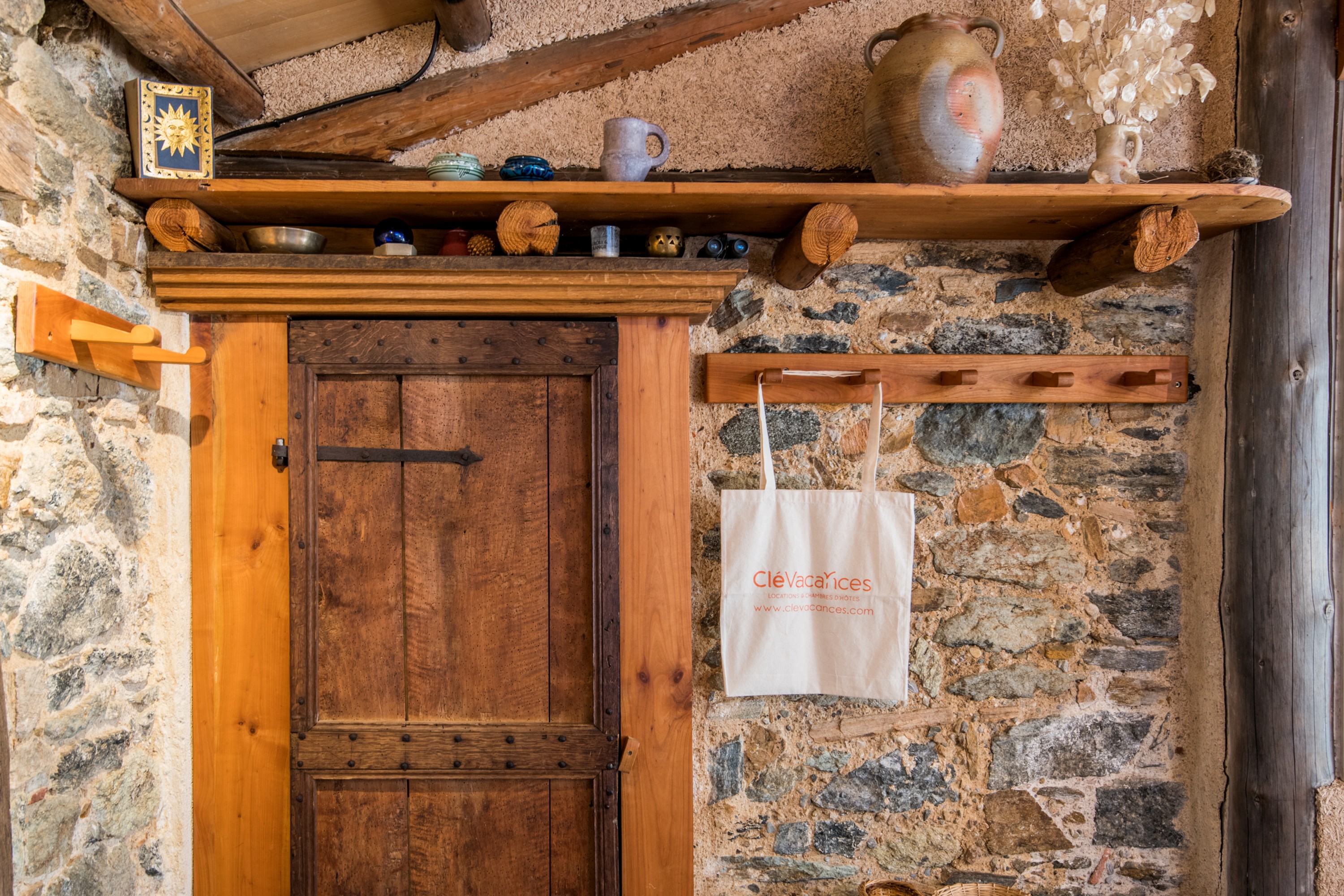 Cover image: How to advertise your accommodation on Clevacances