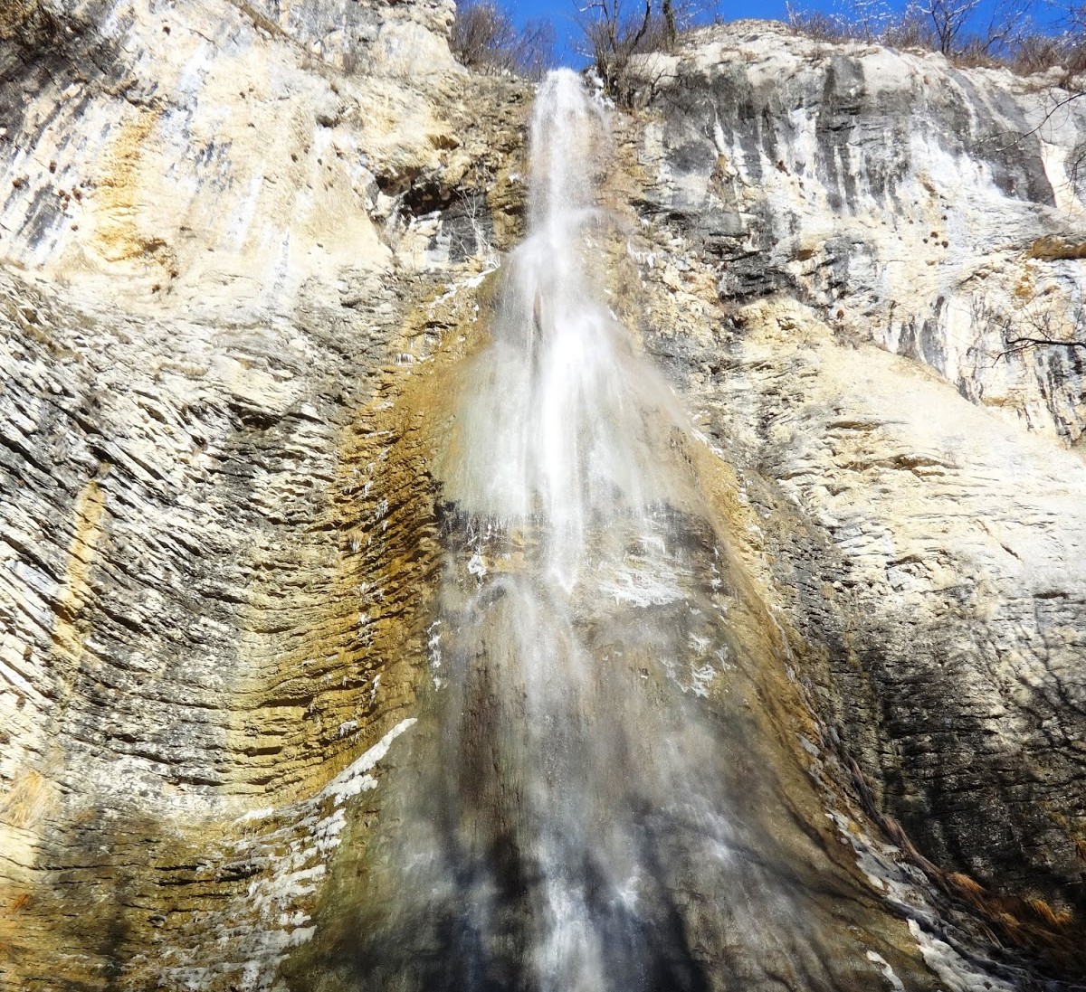 Luizet waterfall