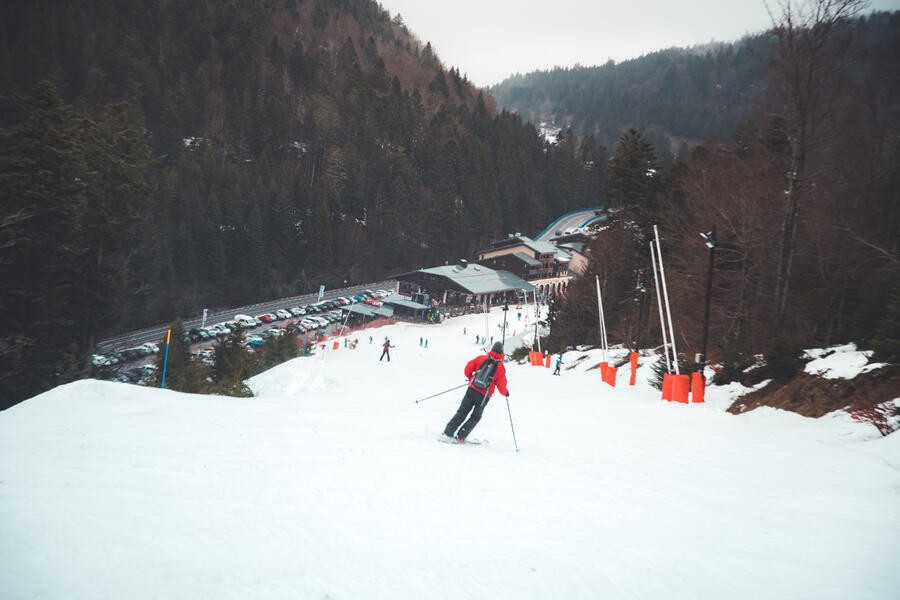 Skier en famille_©ART GE - Pierre Defontaine 