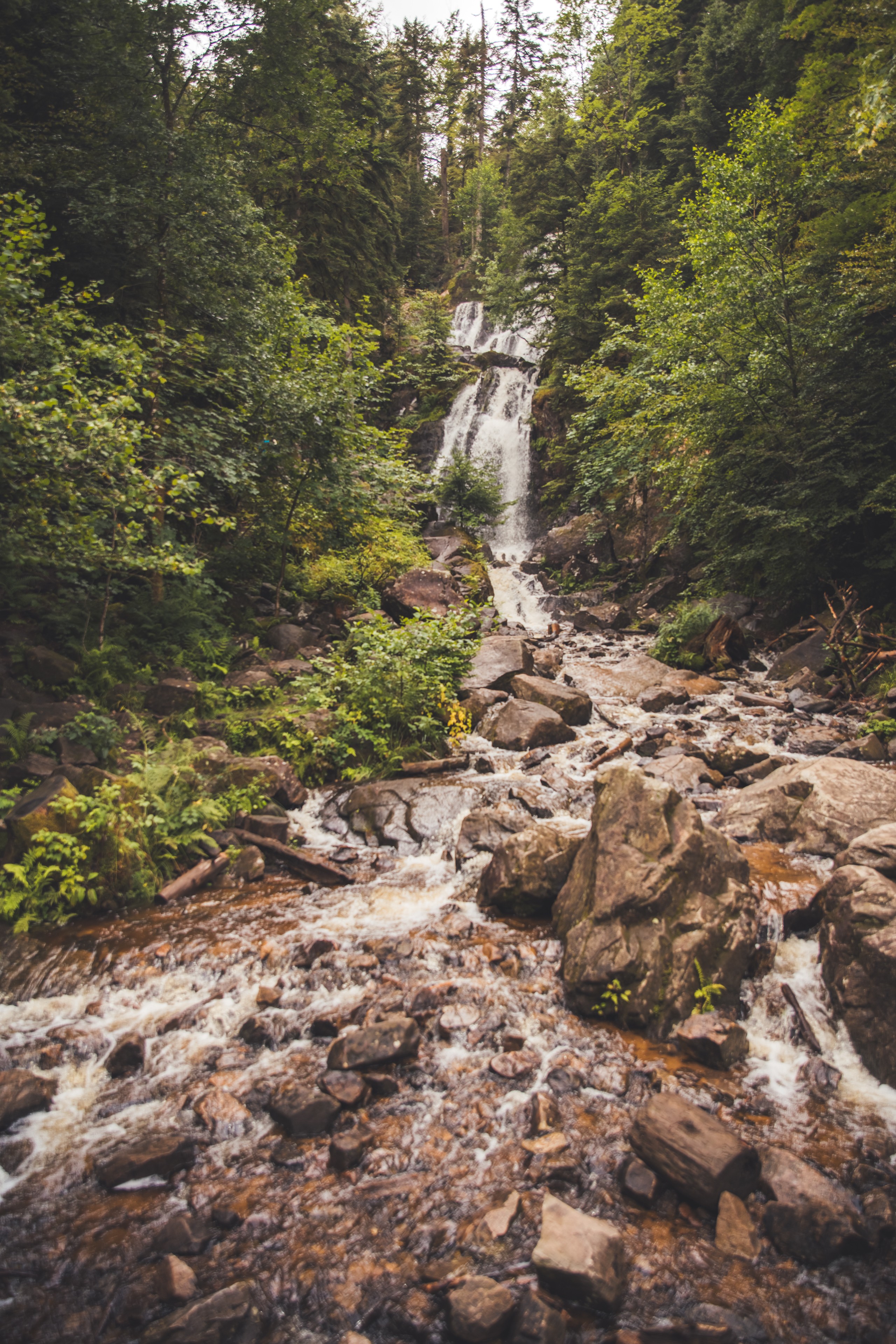 Balade à la grande cascade de Tendon ©ART GE - Pierre Defontaine