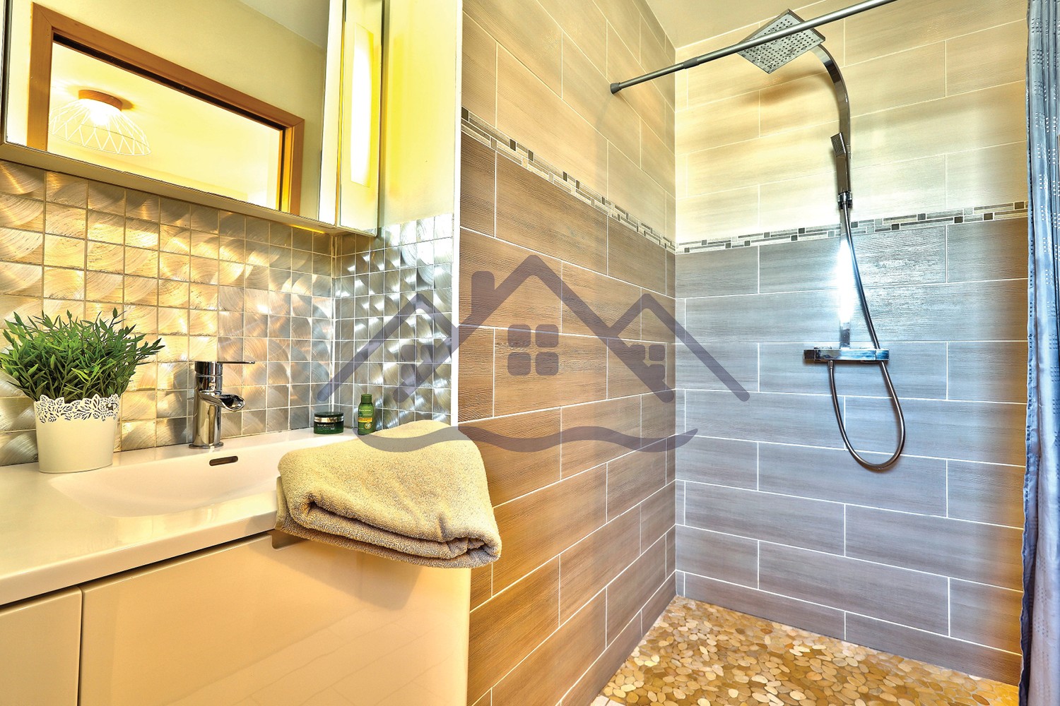 Photo n° 18 de la location