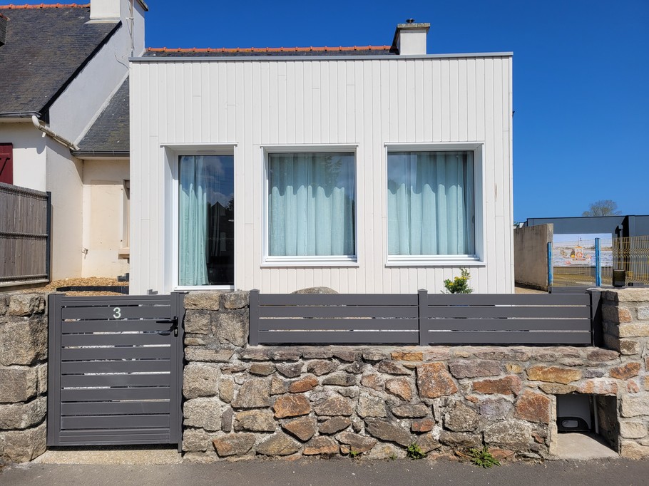 Le Cain, location de vacances, Clévacances, maison vue extérieure