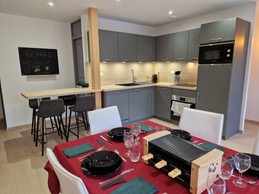 Pièce de vie et sa cuisine - Chez Bubu : La Montagne